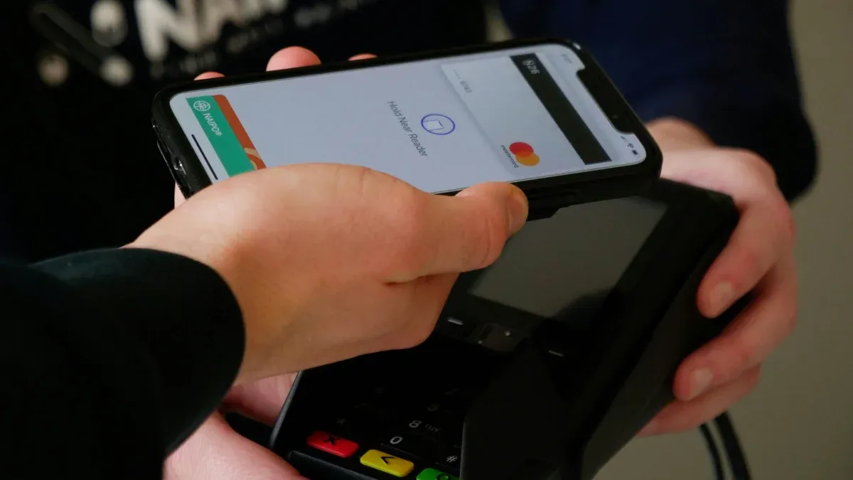 Segurança nas carteiras digitais: entenda se Apple Pay e Google Wallet são realmente confiáveis